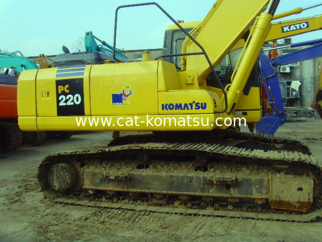 Used KOMATSU PC220-7 Excavator Original 100%