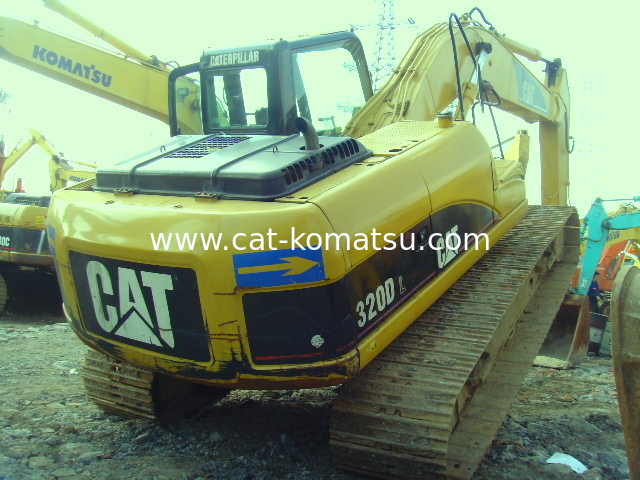 Used CAT 320D Tracked Excavator