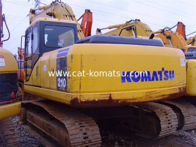 Used KOMATSU PC210-7 Excavator made in Japan 2008year