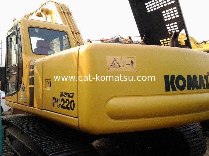 Used Original Japanese Made KOMATSU PC220-6 Crawler Excavator for sale From China
