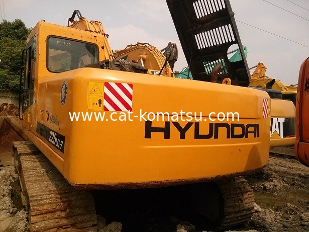 Used HYUNDAI Excavator 225-7 FOR SALE